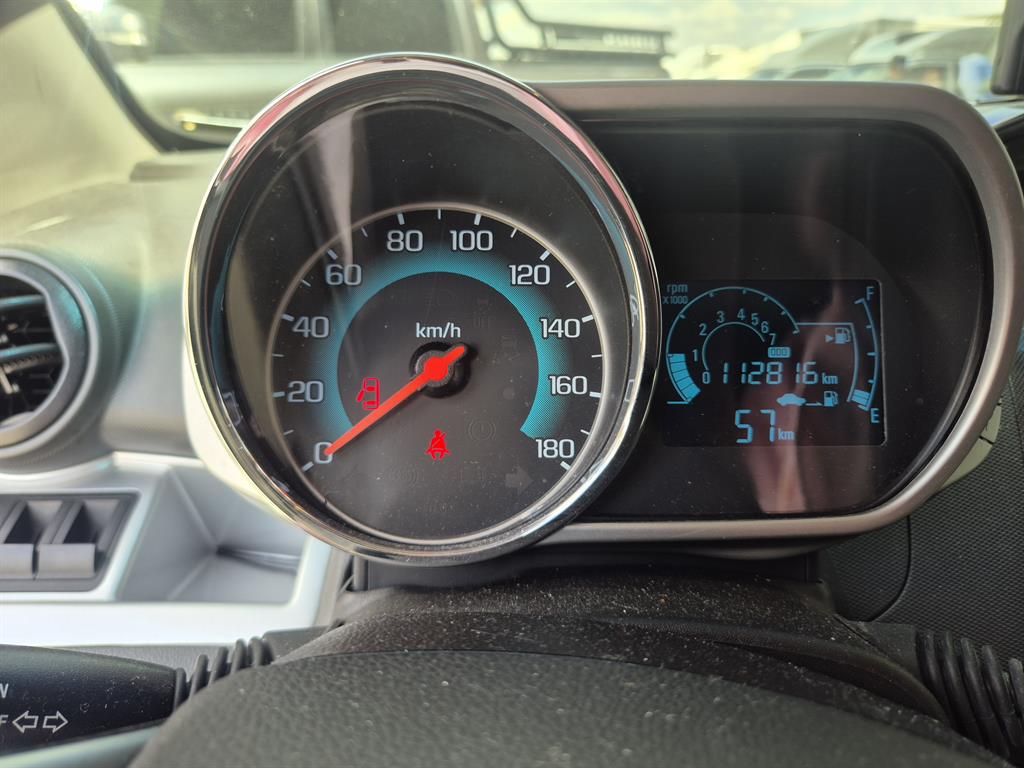 Chevrolet Spark 2014 Plateado - Importación desde Corea - HF Imports Iquique - Foto 19