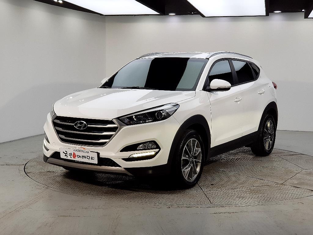 HYUNDAI Tucson 2018 Blanco - Importación desde Corea - HF Imports Iquique - Foto 1