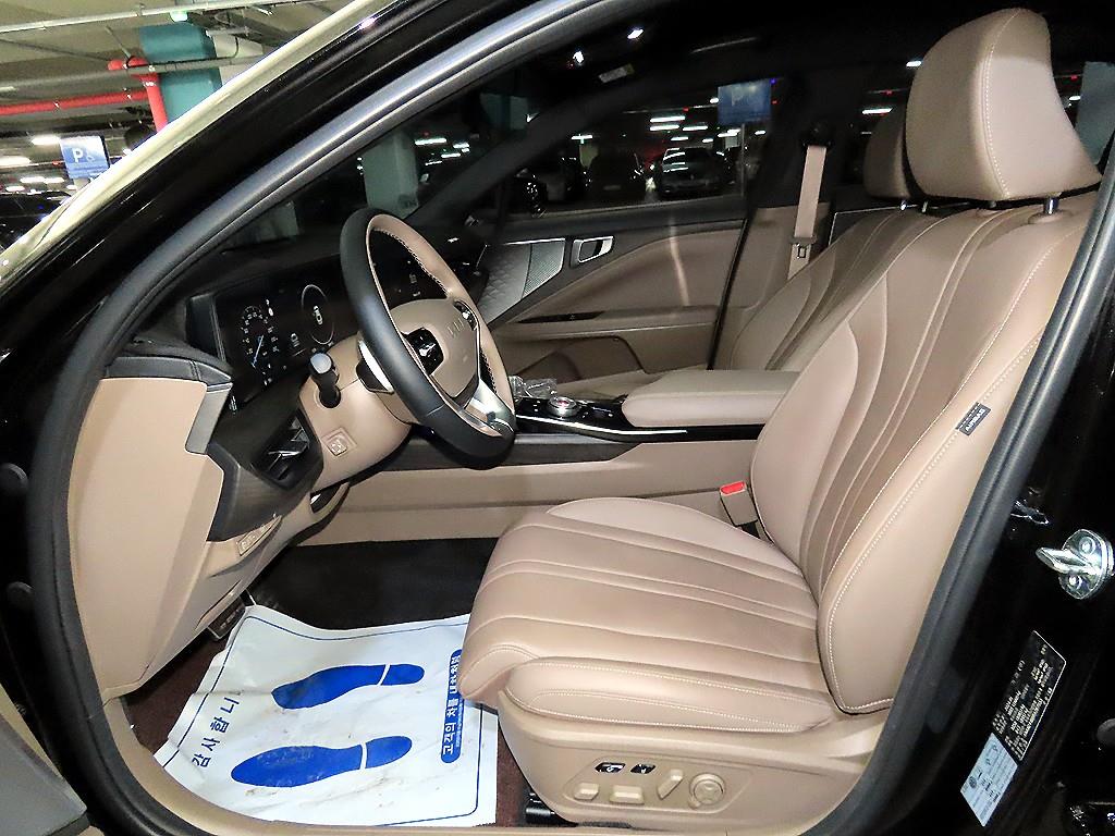 KIA K8 - Vista 6