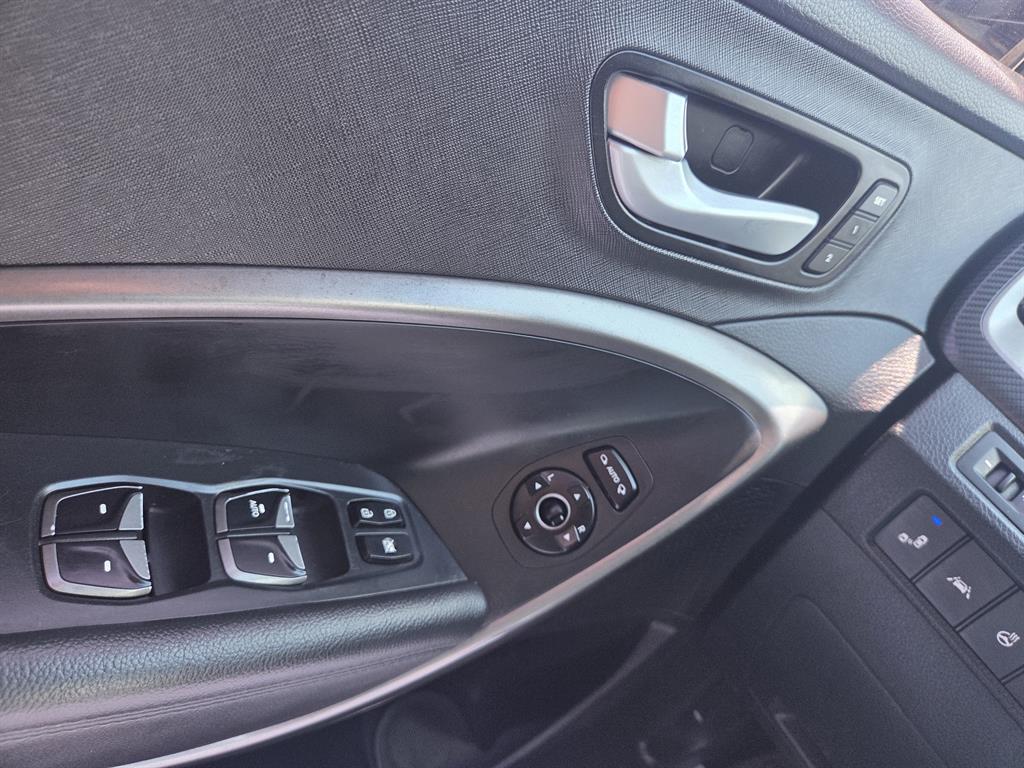 HYUNDAI Santa Fe - Vista 12