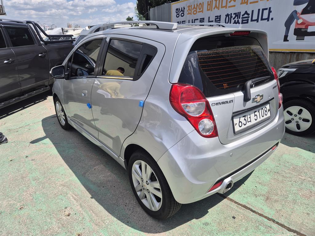 Chevrolet Spark - Vista 7