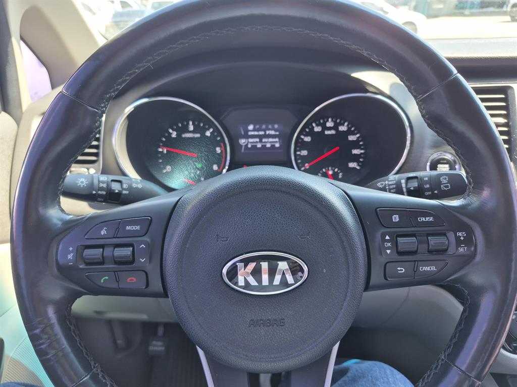 KIA Carnival 2018 Plateado - Importación desde Corea - HF Imports Iquique - Foto 18