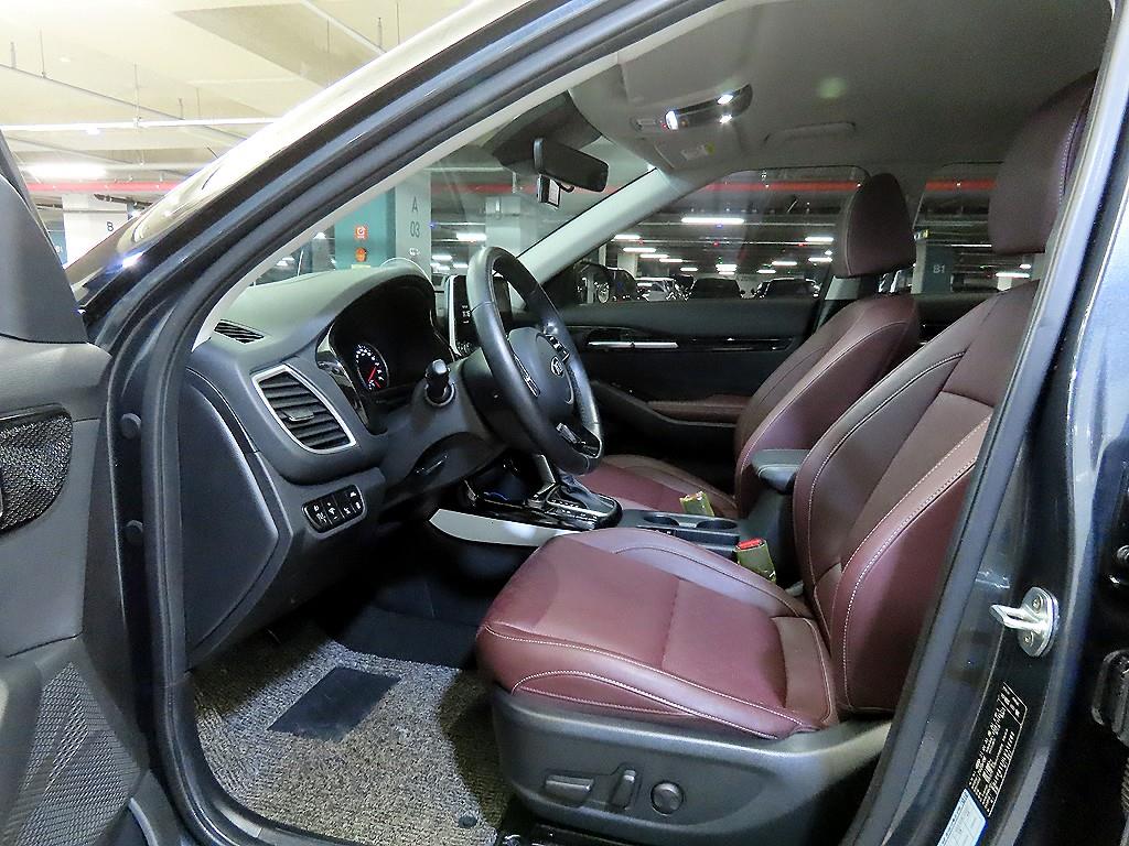 KIA Seltos - Vista 6
