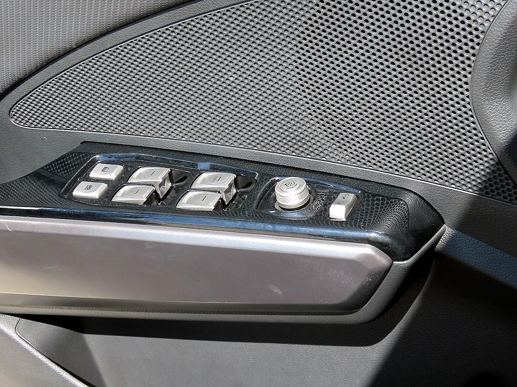 Ssangyong Tivoli - Vista 11