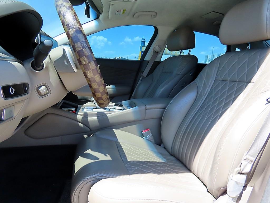 KIA K9 - Vista 5
