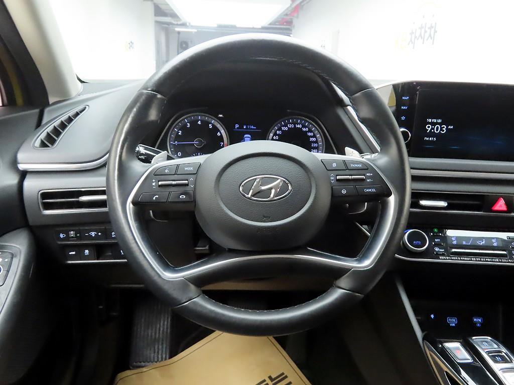 HYUNDAI Sonata - Vista 7