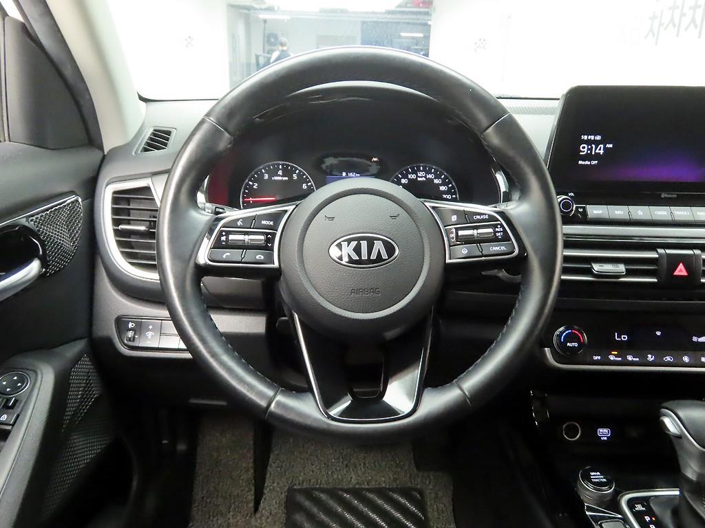 KIA Seltos - Vista 7
