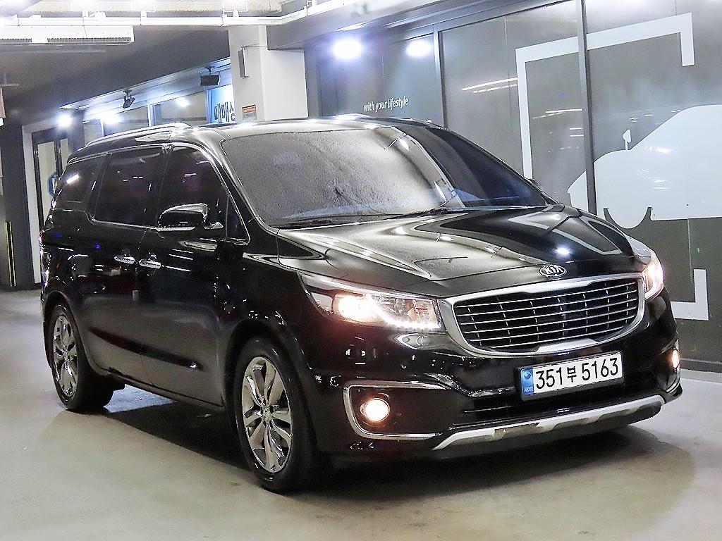 KIA Carnival 2018 Negro - Importación desde Corea - HF Imports Iquique - Foto 1