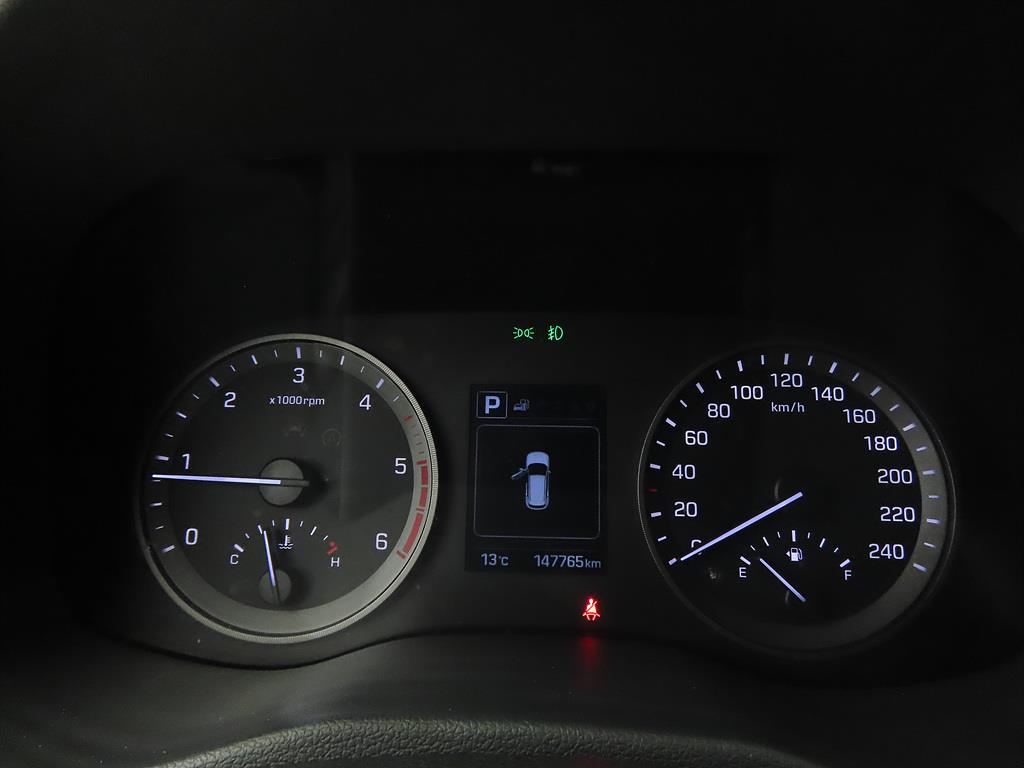 HYUNDAI Tucson - Vista 9
