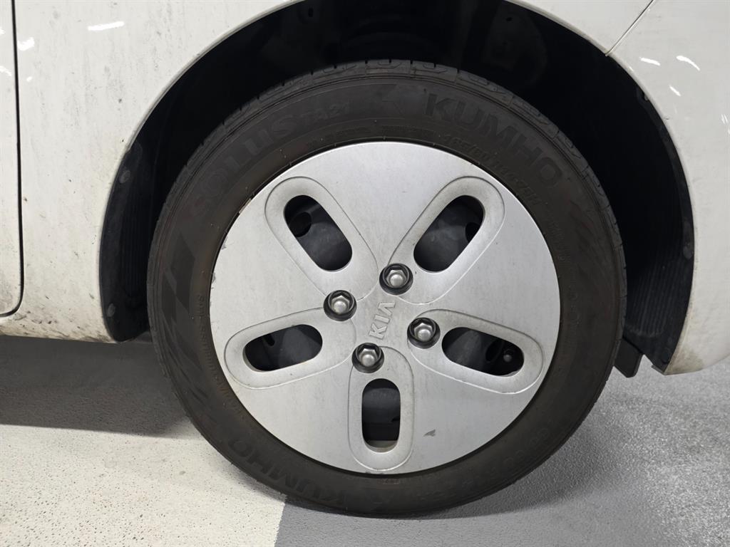 KIA Ray - Vista 5