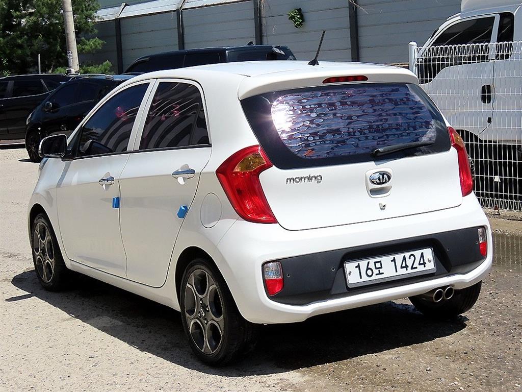 KIA Morning - Vista 3