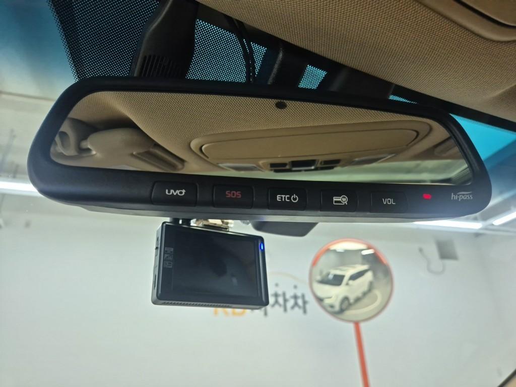 KIA Carnival 2020 Blanco - Importación desde Corea - HF Imports Iquique - Foto 17