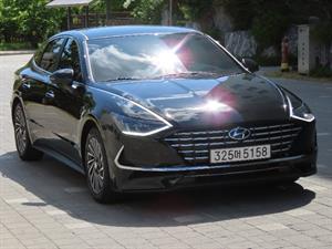 HYUNDAI Sonata - Vista 4