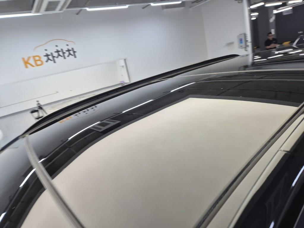 HYUNDAI Maxcruz - Vista 2