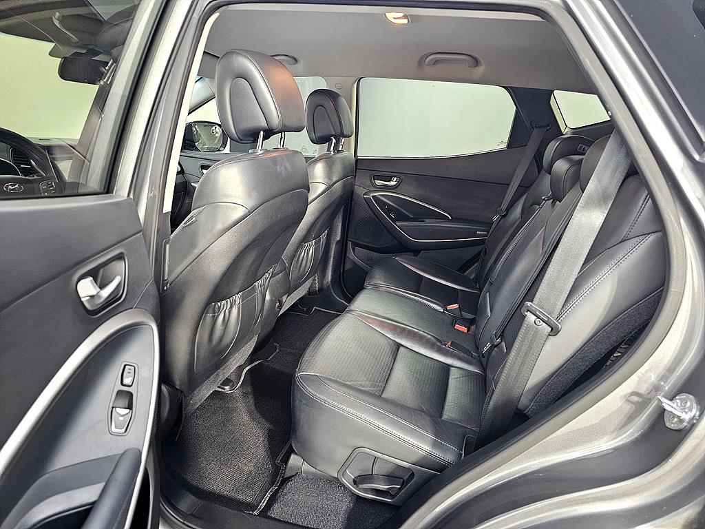 HYUNDAI Santa Fe - Vista 9