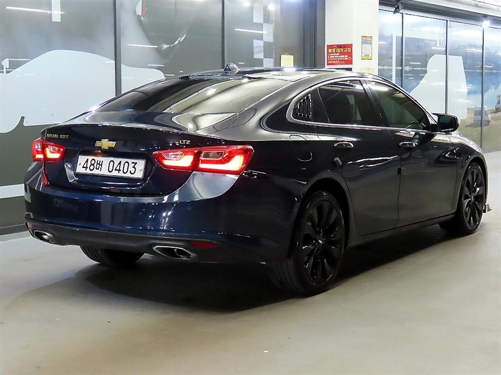 Chevrolet Malibu - Vista 4