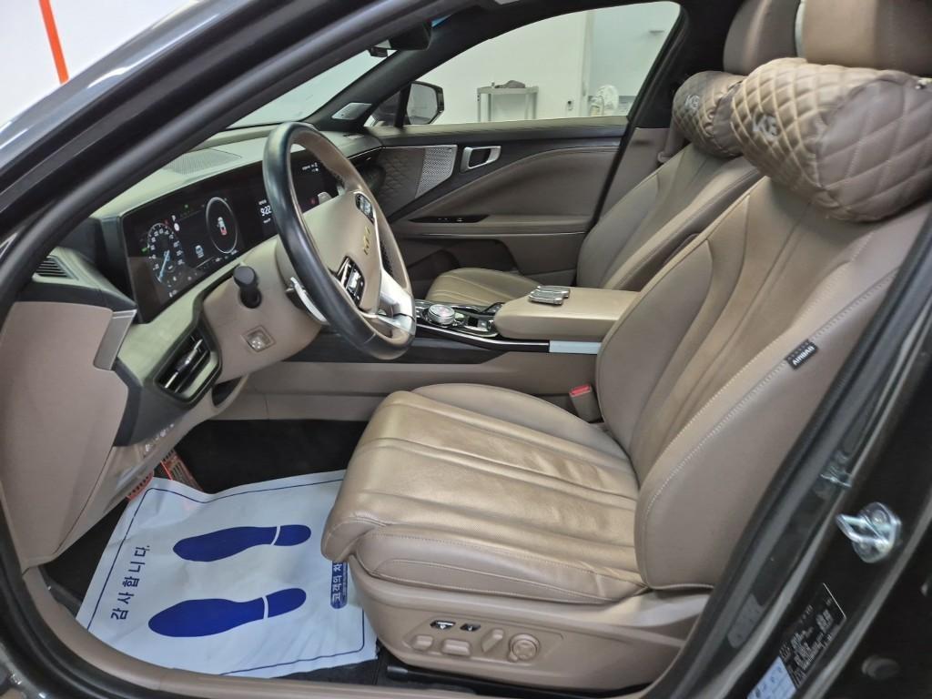 KIA K8 - Vista 11