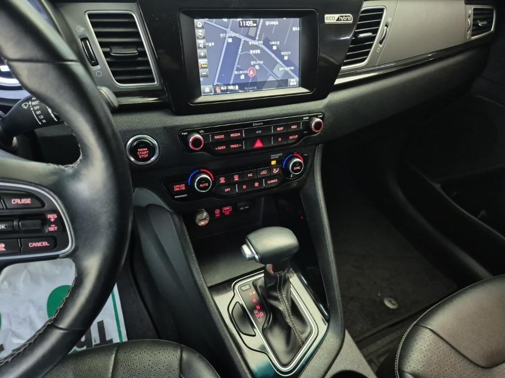 KIA Niro - Vista 10