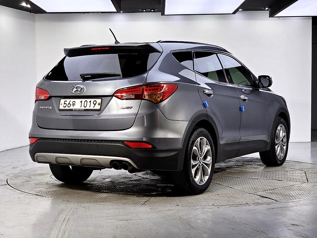 HYUNDAI Santa Fe - Vista 4