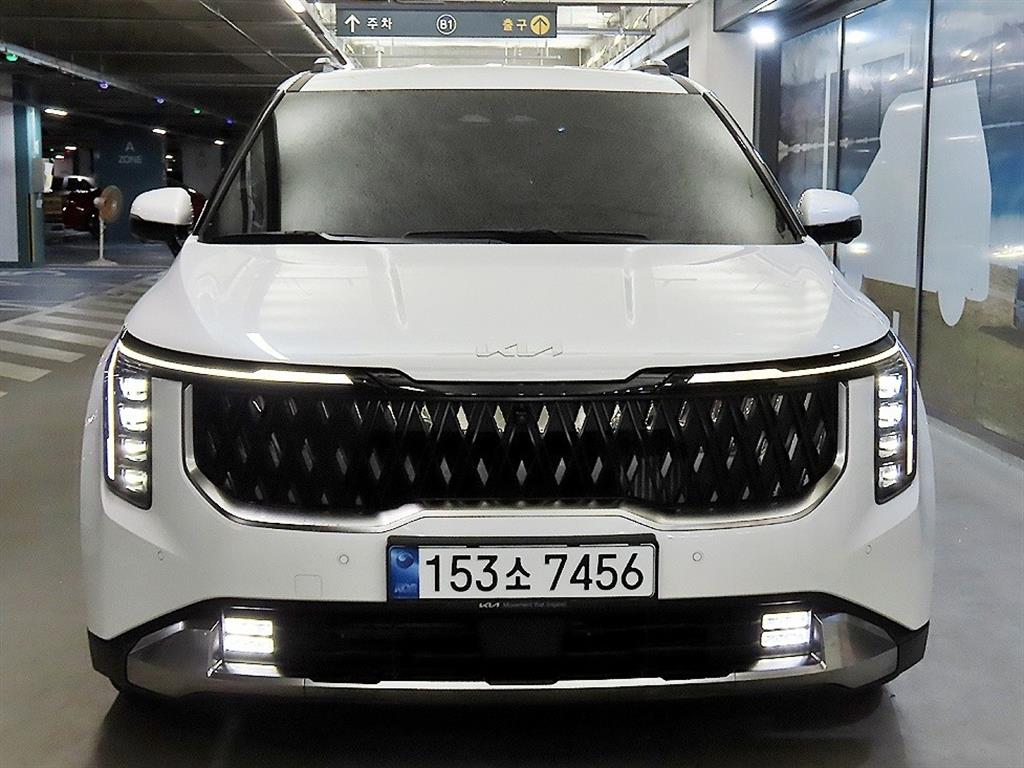 KIA Carnival - Vista 2