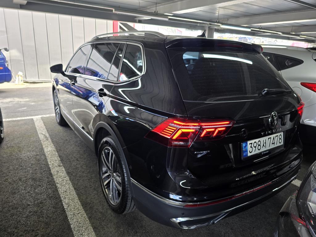 Volkswagen Tiguan - Vista 3
