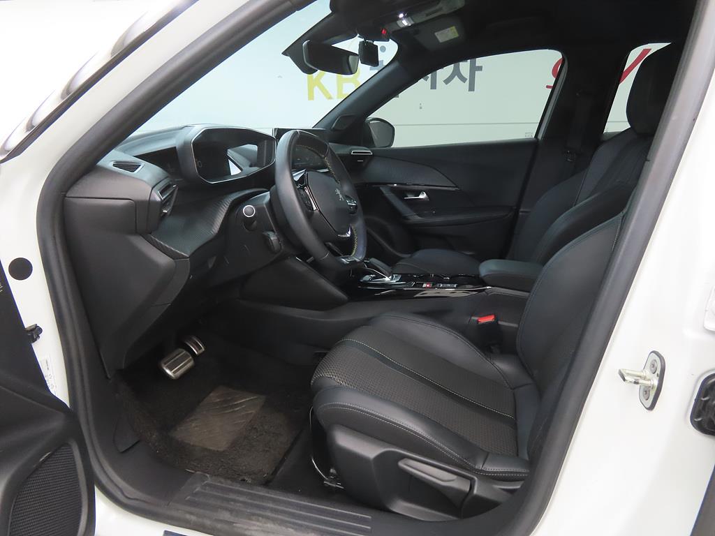 Peugeot 2008 - Vista 5