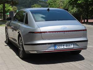 HYUNDAI Grandeur - Vista 8