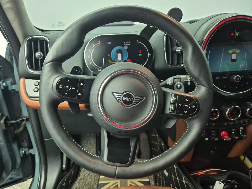 Mini Countryman - Vista 9