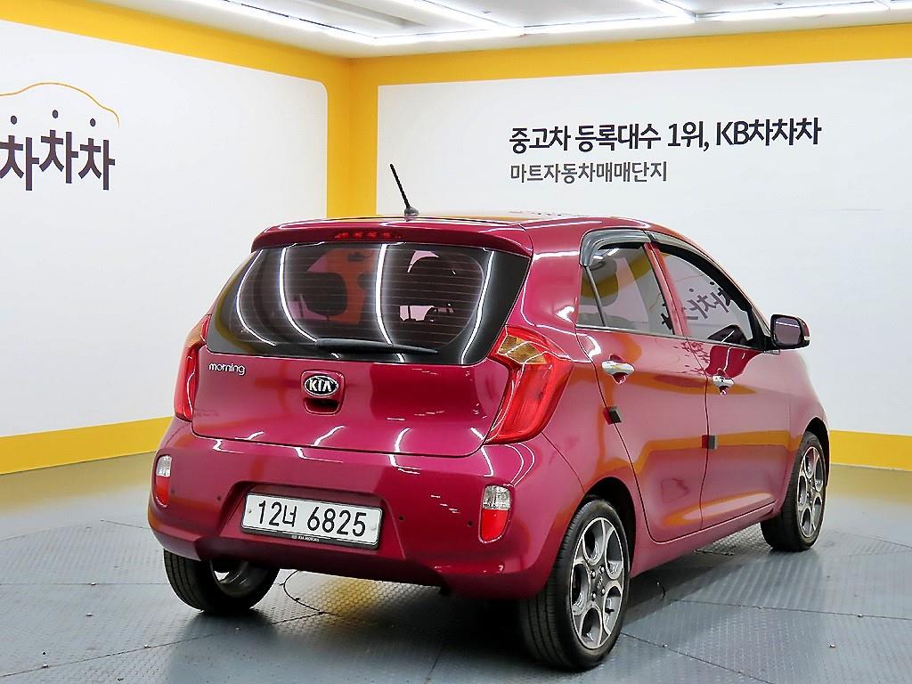 KIA Morning - Vista 4