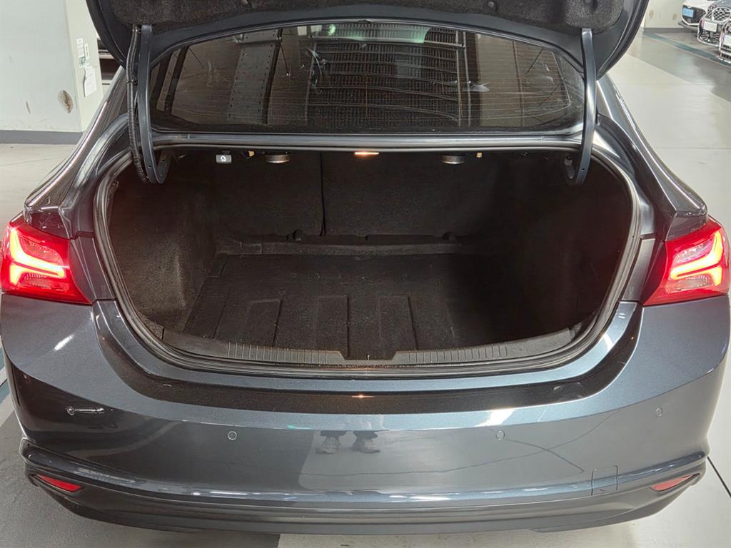 Chevrolet Malibu 2019 Gris - Importación desde Corea - HF Imports Iquique - Foto 19