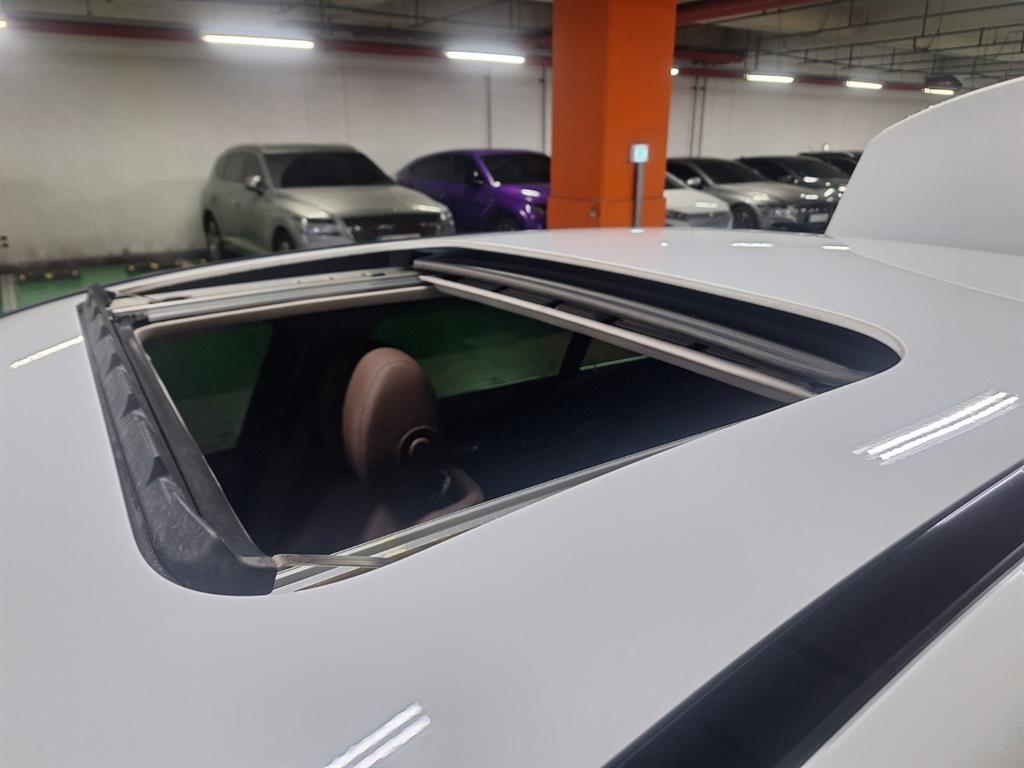Mercedes Benz E class 2019 Blanco - Importación desde Corea - HF Imports Iquique - Foto 17