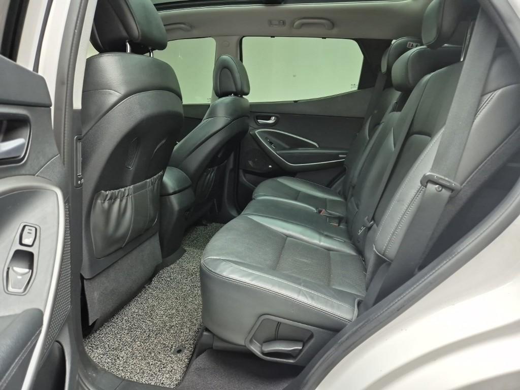 HYUNDAI Santa Fe - Vista 12