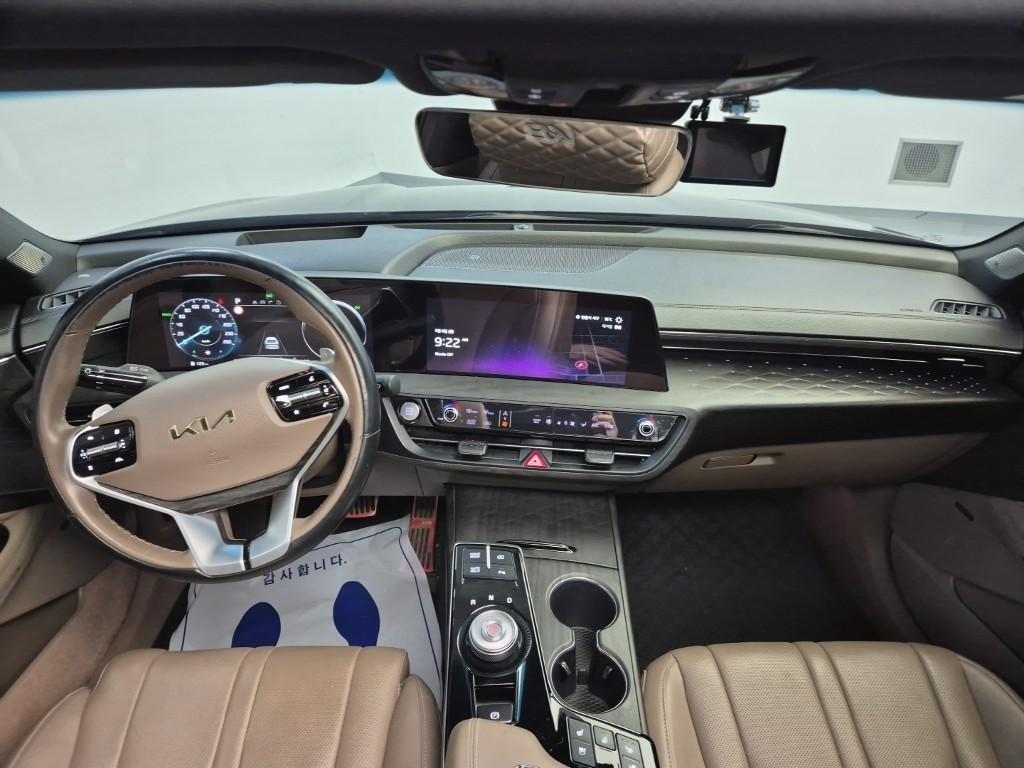 KIA K8 - Vista 7