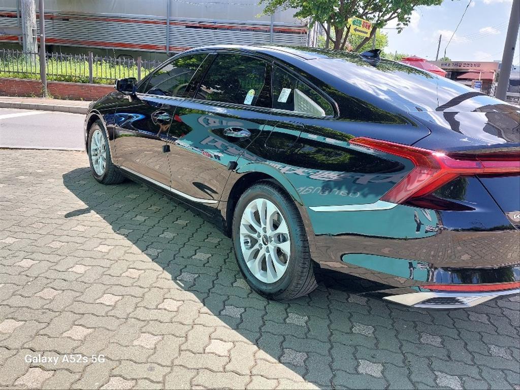KIA K8 - Vista 6