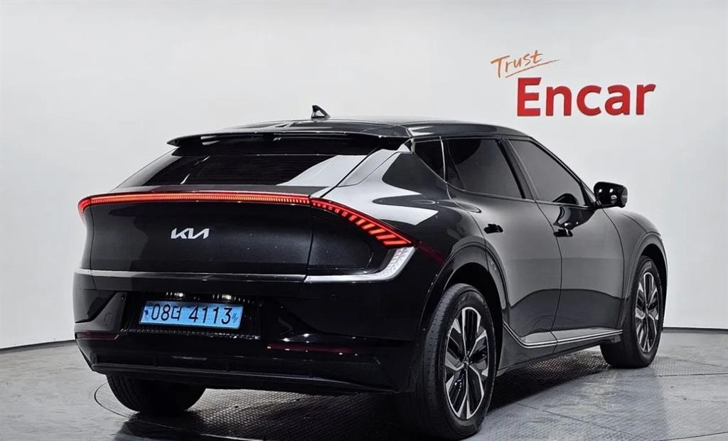 KIA EV6 - Vista 2