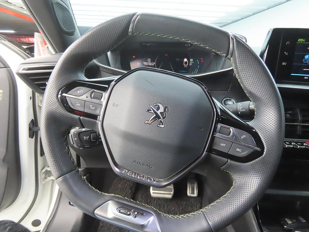 Peugeot 2008 - Vista 8