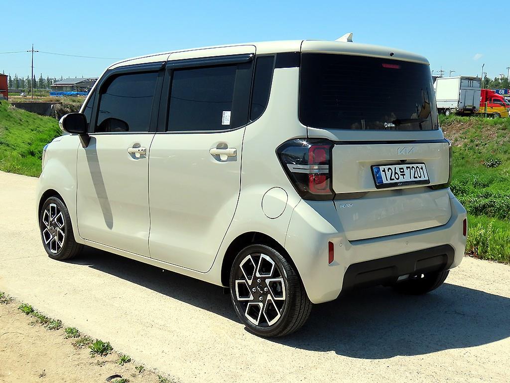 KIA Ray - Vista 3