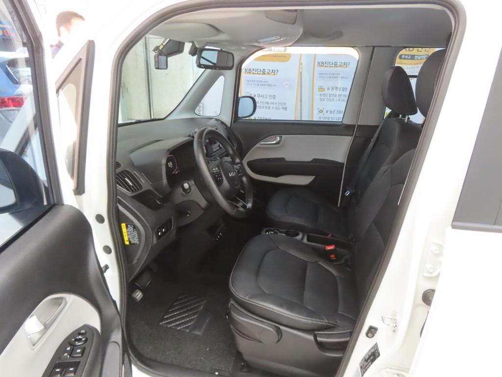 KIA Ray - Vista 5