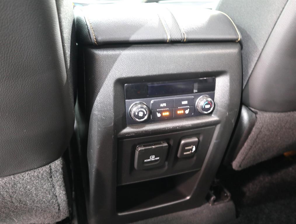 Chevrolet Travers 2021 Negro - Importación desde Corea - HF Imports Iquique - Foto 15