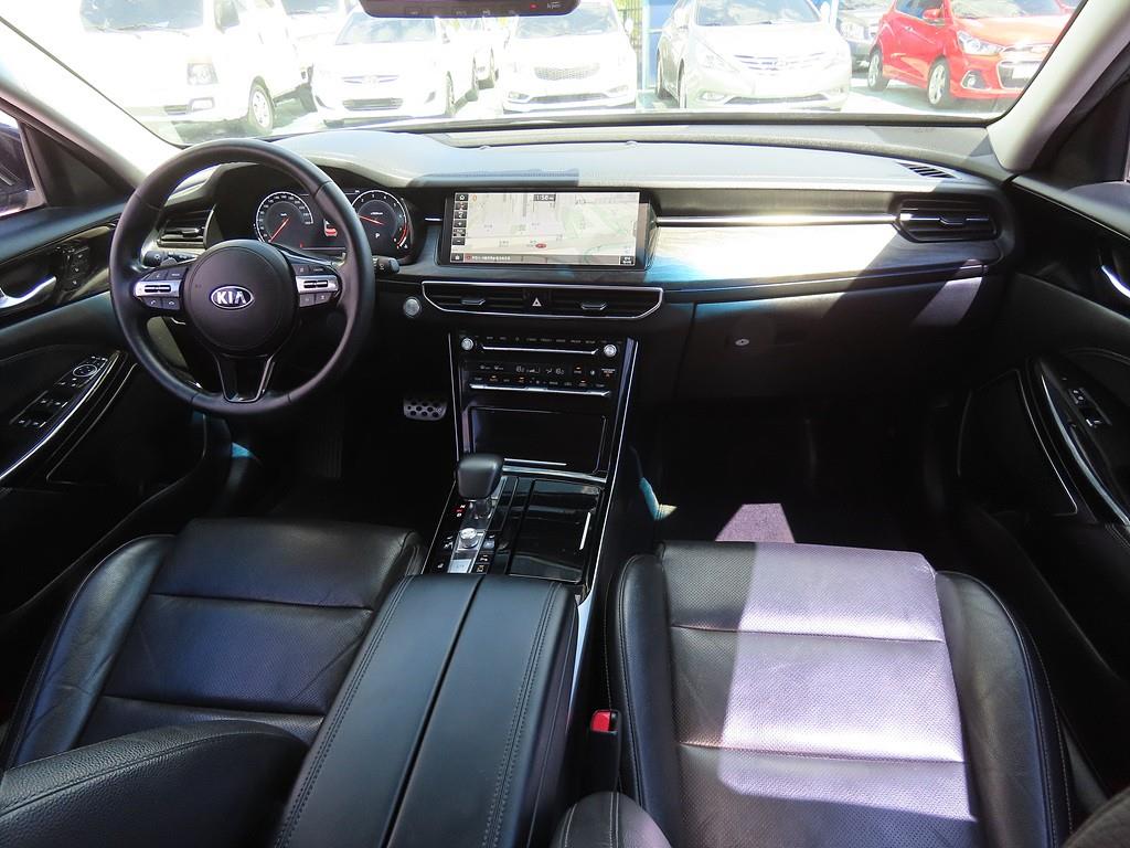 KIA K7 - Vista 8