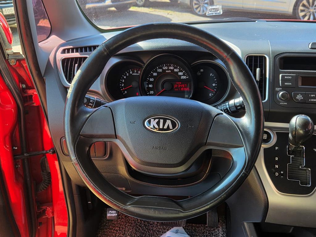 KIA Ray - Vista 8