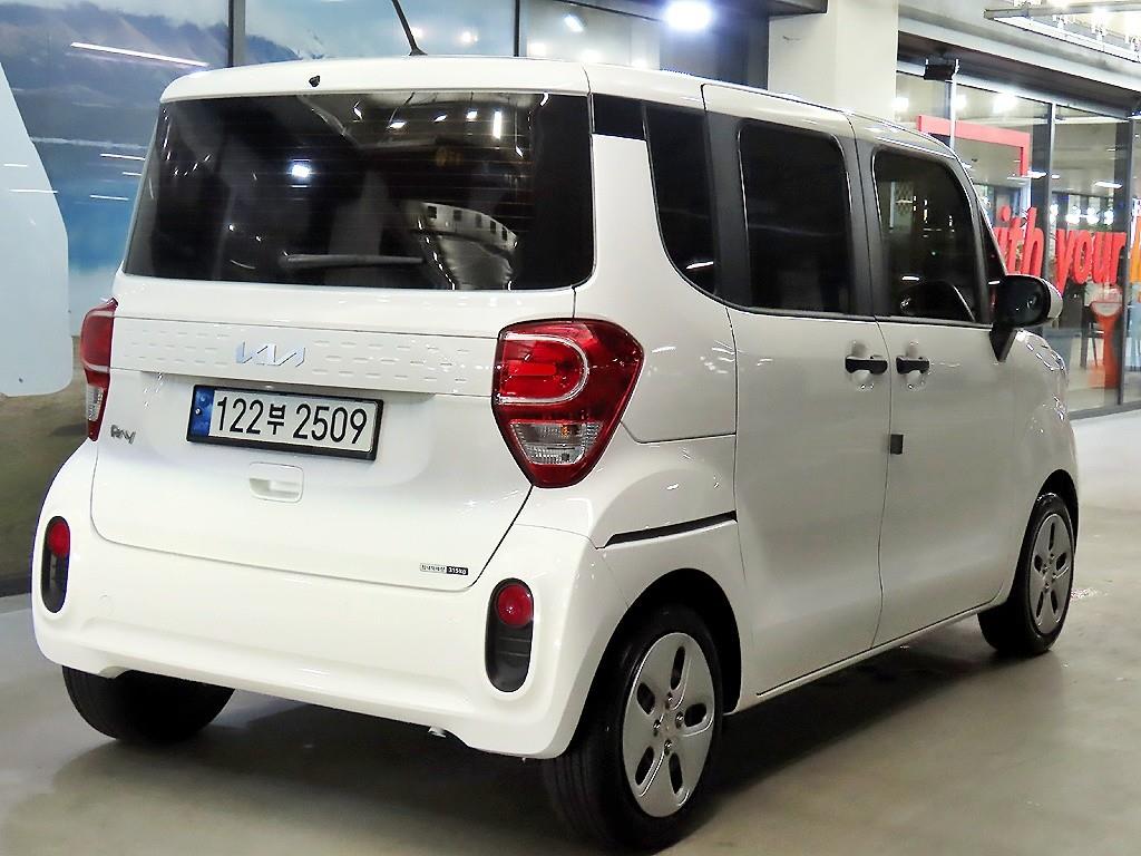 KIA Ray - Vista 4