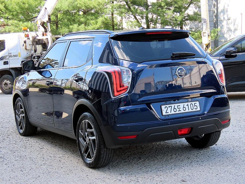 Ssangyong Tivoli - Vista 3