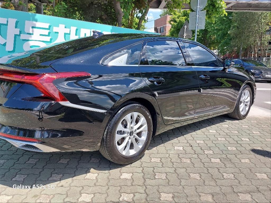 KIA K8 - Vista 4