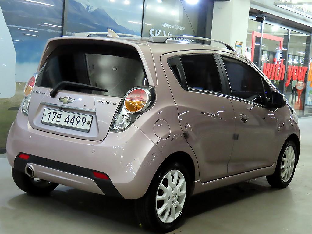 Chevrolet Spark - Vista 4