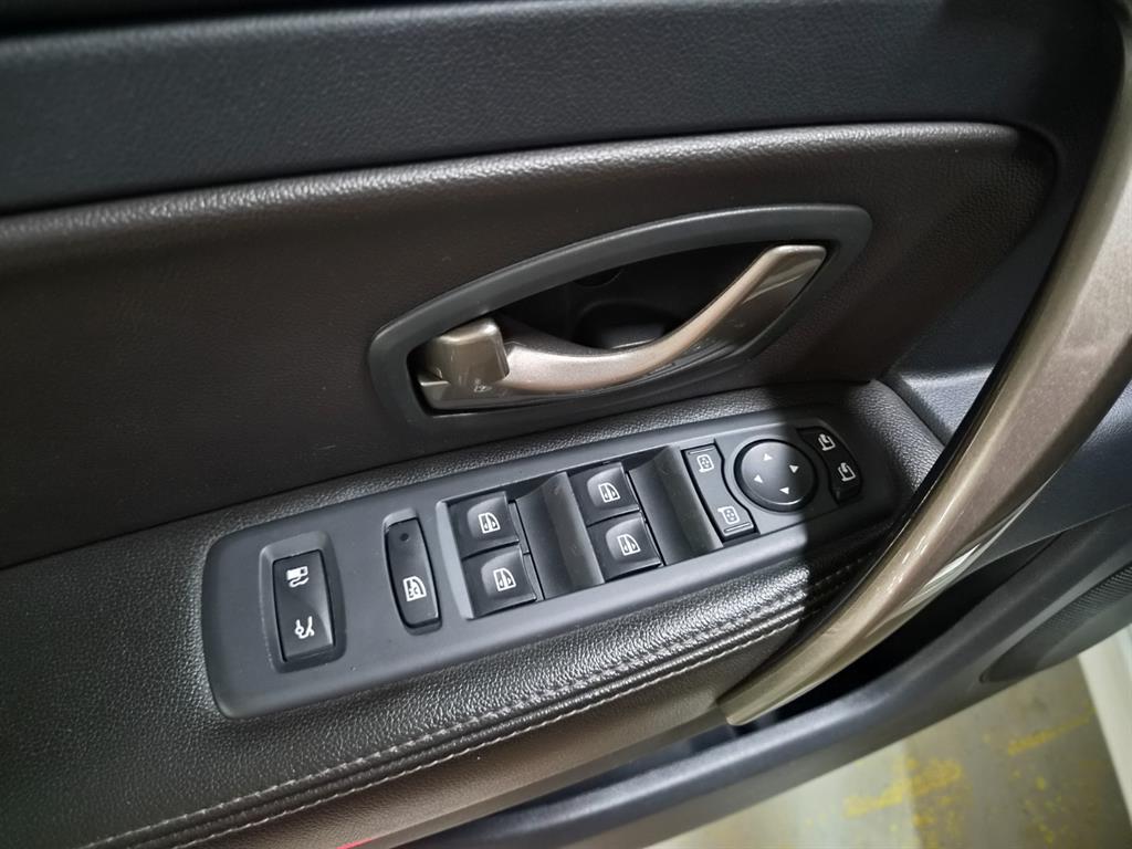 SAMSUNG SM5 2014 Blanco - Importación desde Corea - HF Imports Iquique - Foto 16