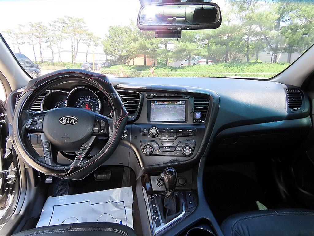 KIA K5 - Vista 7