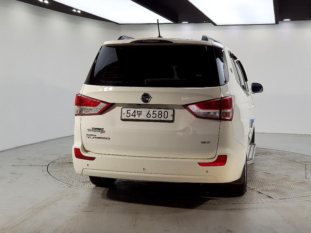 Ssangyong Korando - Vista 3