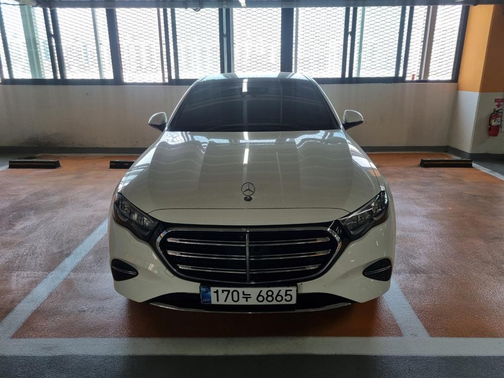Mercedes Benz E class 2024 Blanco - Importación desde Corea - HF Imports Iquique - Foto 1