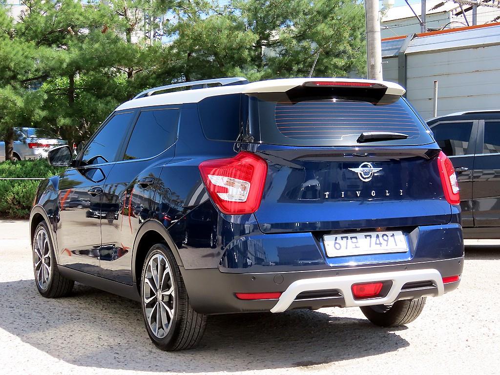Ssangyong Tivoli - Vista 3